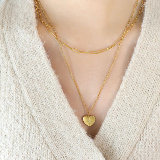 Double Layered Heart Pendant Necklace