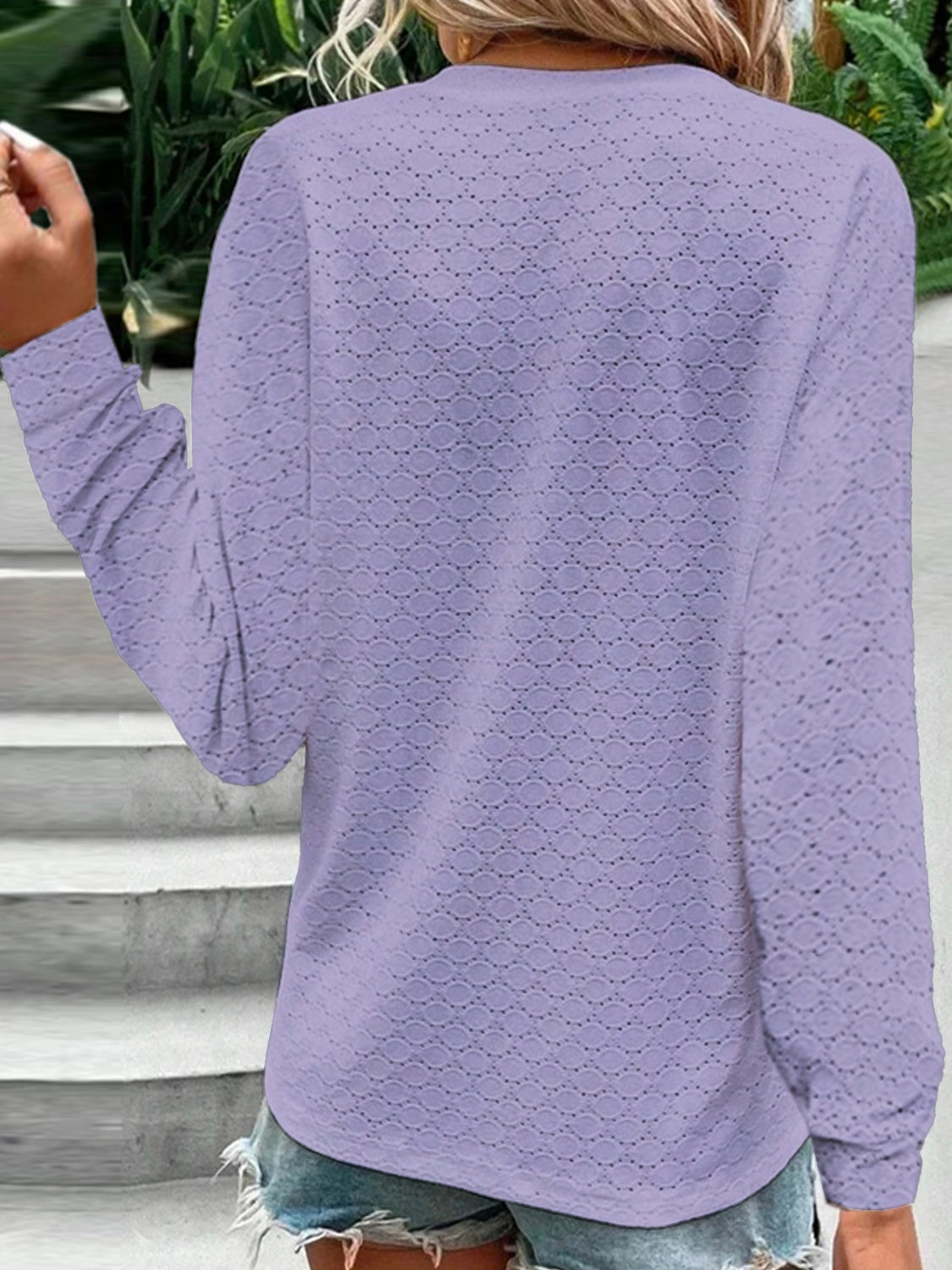 Eyelet Notched Top