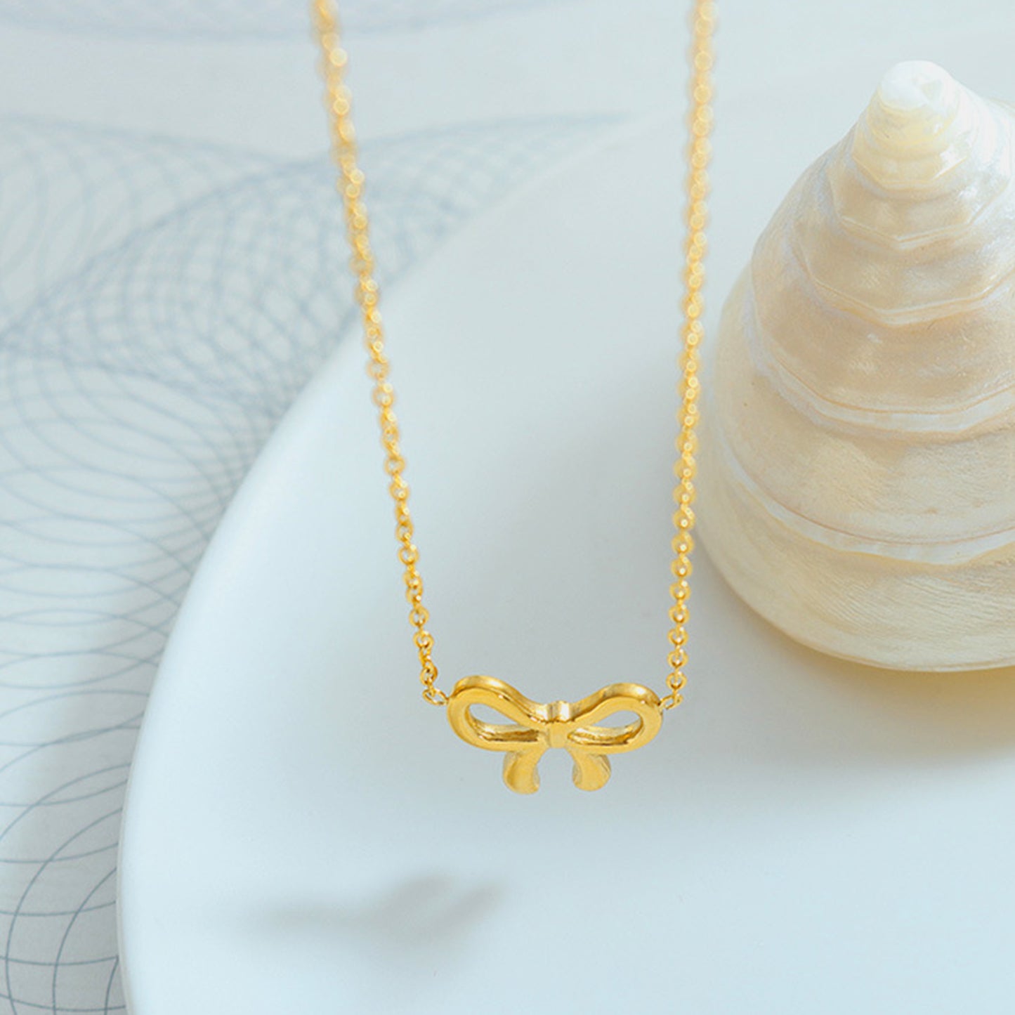 Bow Pendant Necklace